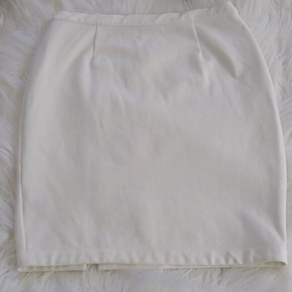 NEW Cupcakes and Cashmere Jann White Zip Pencil Skirt - Picture 8 of 13